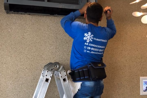 Quanto o ar-condicionado gasta de luz por mês: cálculo real com a tarifa da CPFL